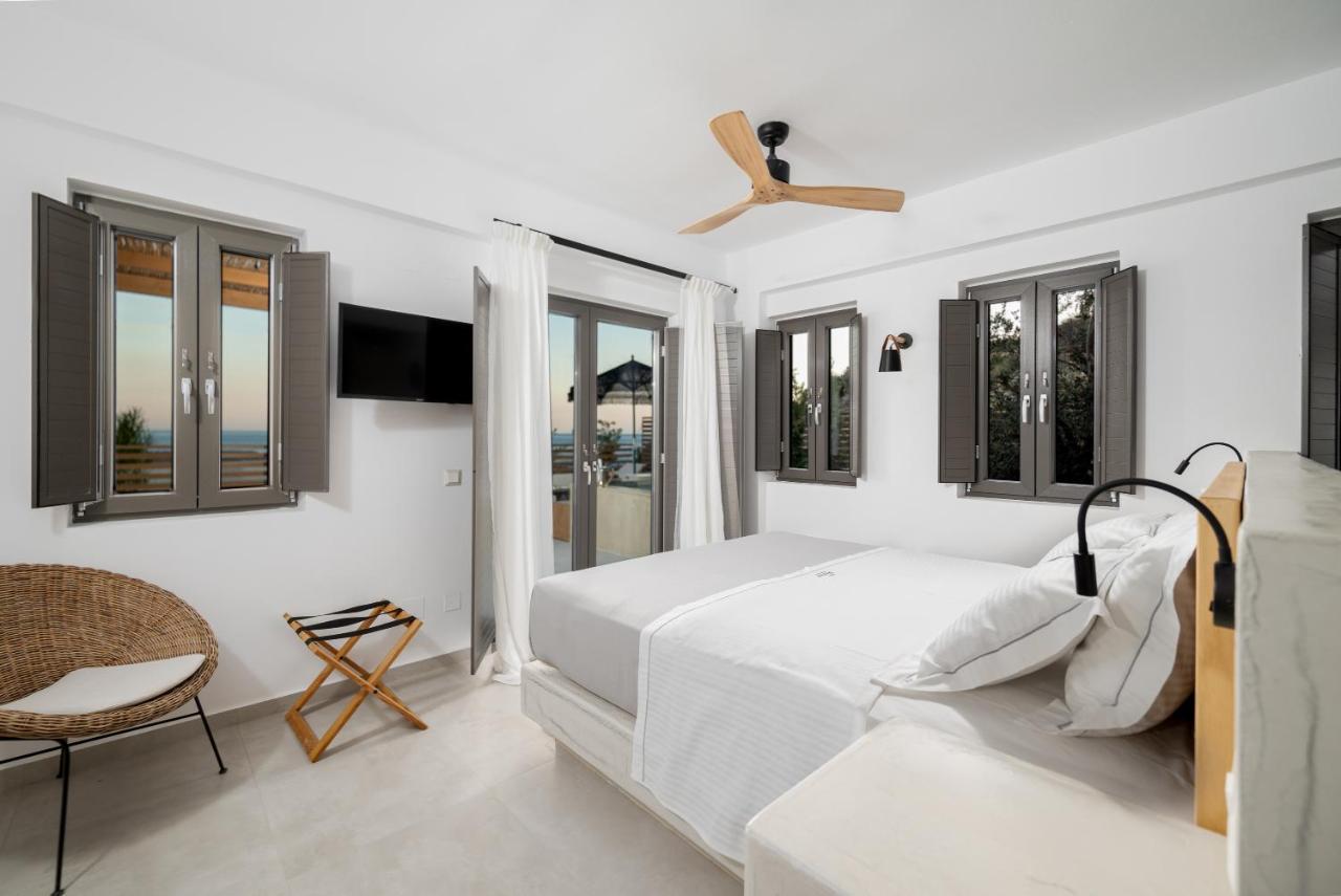 Mneme Suites & Villas Kastri  Eksteriør billede